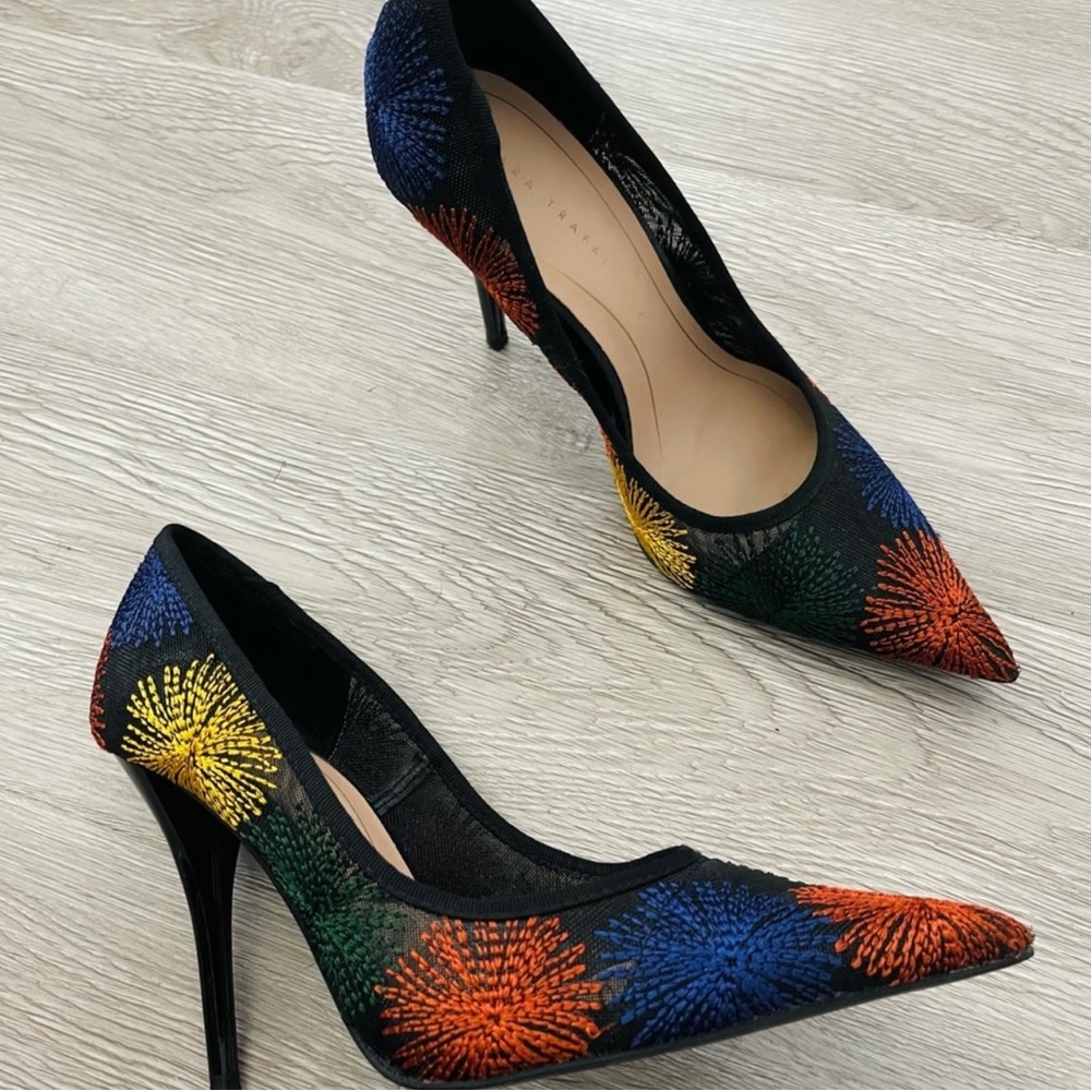 ZARA Trefaluc Embroidered Pumps Size 6 HighHeels Pointy Toe Womens Shoes Size 36 - Picture 12 of 12